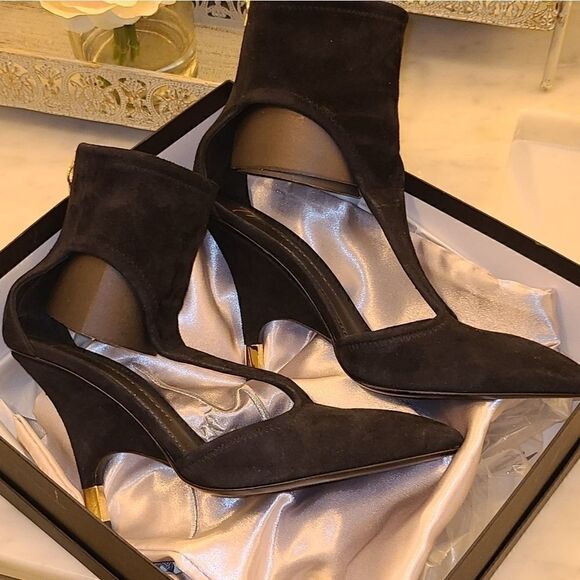 Authentic Giuseppe Heels   - Picture 7 of 9